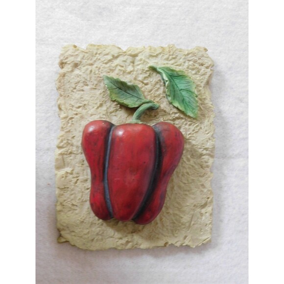 Vintage Retro Resin Vegetable Wall Decor 3D Red Bell Pepper - Picture 1 of 7